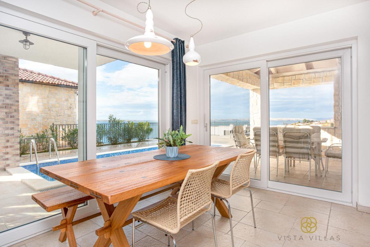 Vista Villas - Lazy Days Apartment Villa N Razanac Bagian luar foto