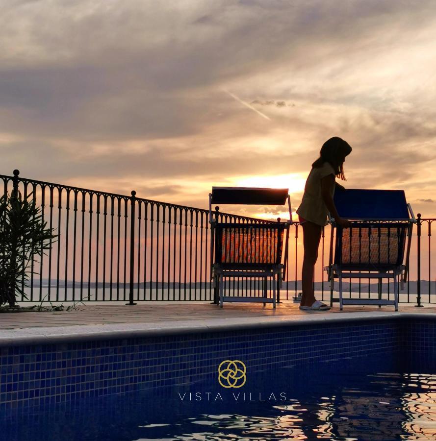Vista Villas - Lazy Days Apartment Villa N Razanac Bagian luar foto